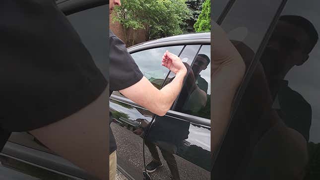 Image for article titled Tesla Owners Are Implanting Keys Into Their Hands