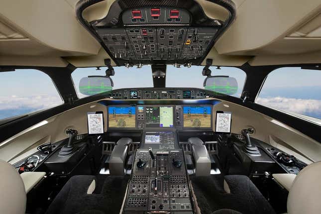 Imagen para el artículo titulado El nuevo jet privado de Bombardier es el avión de pasajeros más rápido desde el Concorde