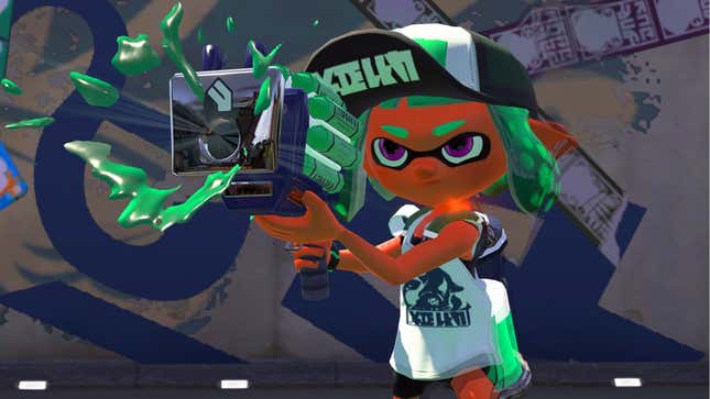 An inkling armed with the Clash Blaster fires off multiple rounds in an attempt to wipe out the opposing team.