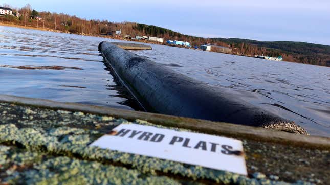 Image for article titled I Visited An Abandoned Nazi Vacation Spot After My $600 Minivan Stranded Me In Sweden