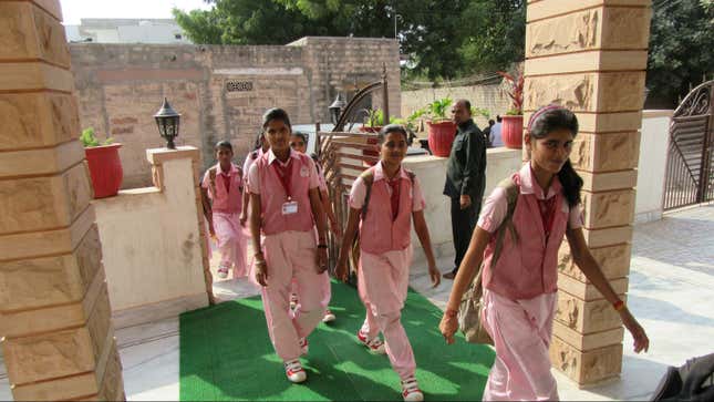 veerni-jodhpur-girls