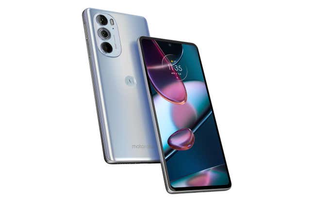 Imagen para el artículo titulado Moto Edge 30 Pro: Motorola regresa a los flagship con el Snapdragon más potente hasta la fecha
