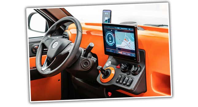 Image for article titled The Best New Electric Car Is A Tiny Little Beast That Can Swap Batteries In 3 Minutes