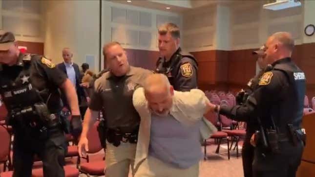 Image for article titled Virginia School Board Meeting Disrupted by Critical Race Theory Protesters Ends in Fights and Arrests