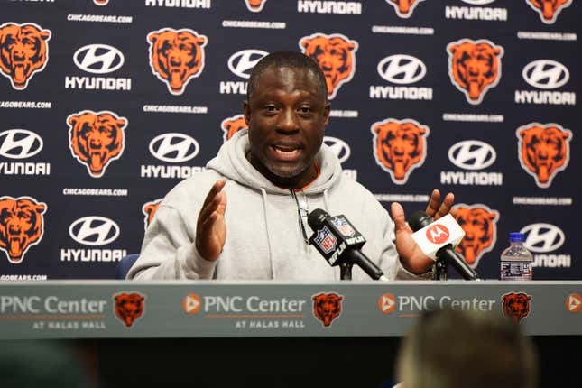 Image for article titled Bears defensive coordinator Alan Williams resigns