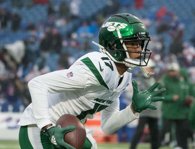Dec 11, 2022; Orchard Park, New York, USA; New York Jets wide receiver Garrett Wilson (17) warms up before a game against the Buffalo Bills at Highmark Stadium.