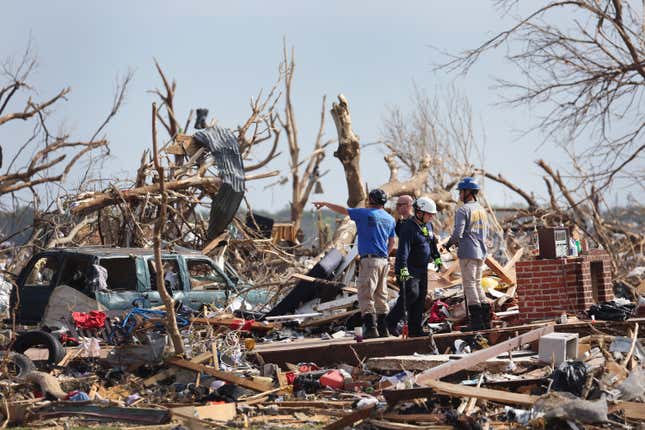 Deadly Mississippi Tornado Kills More Than 2 Dozen | Extreme Earth