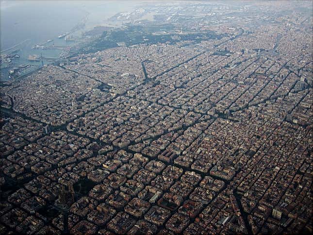 An aerial view of the Eixample neighborhood.