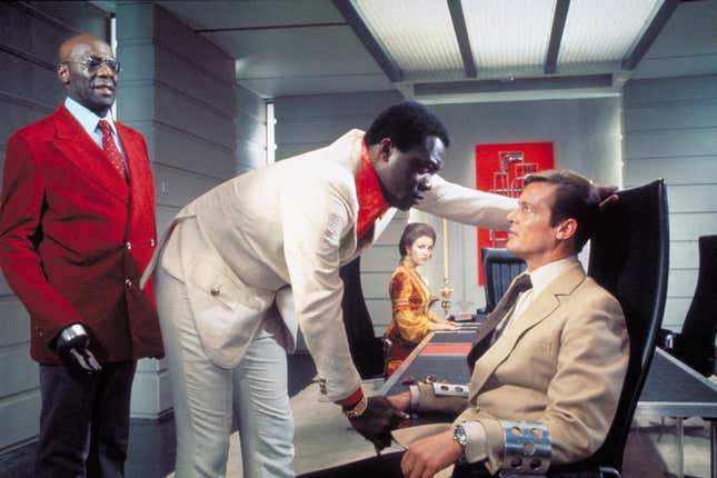 Actors Roger Moore, Yaphet Kotto, Julius W.Harris and actress Jane Seymour, on the set of “Live And Let Die.”