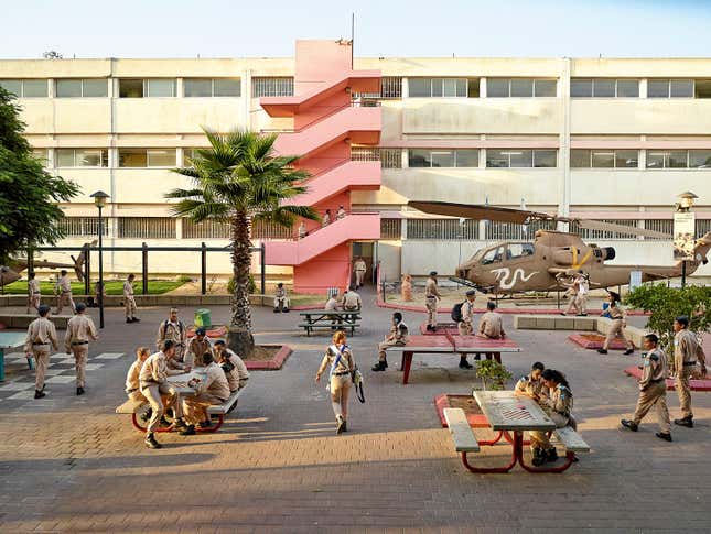 Image for article titled Photos: How school playgrounds look around the world