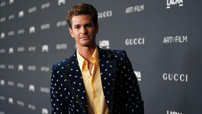 Image for article titled Andrew Garfield Says He&#39;s Felt Pressure to Have Kids Before Turning 40