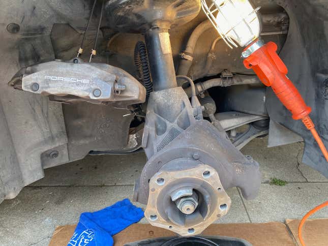 Image for article titled Here Are Five Really Basic Wrenching Tips To Make Your Life Easier