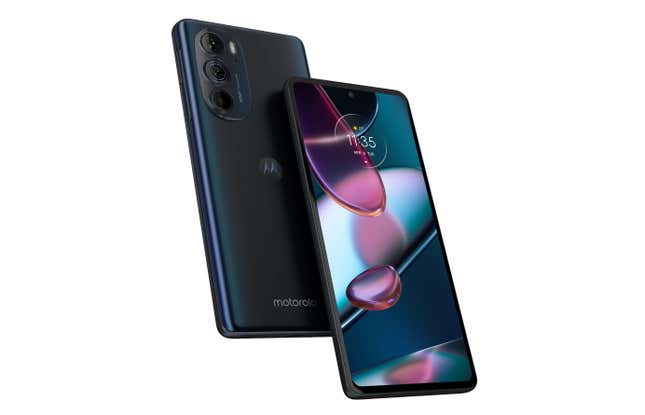 Imagen para el artículo titulado Moto Edge 30 Pro: Motorola regresa a los flagship con el Snapdragon más potente hasta la fecha
