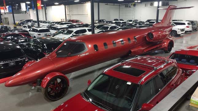 Image for article titled A Mitsubishi Dealership Is Selling A Wonderfully Ridiculous Learjet Limo