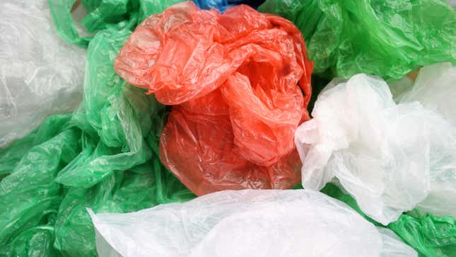 Image for article titled All the Ways You Can Reuse Plastic Bags, But Aren&#39;t