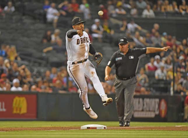 Craig Kimbrel Foul to Trey Mancini, 06/12/2018