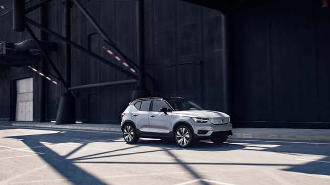 Image for article titled The Volvo XC40 Recharge Is Volvo's First All-Electric Car And Has Over 400 HP