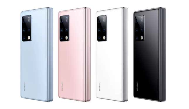 Imagen para el artículo titulado El nuevo Huawei Mate X2 ya está aquí: un smartphone plegable de doble pantalla al estilo Galaxy