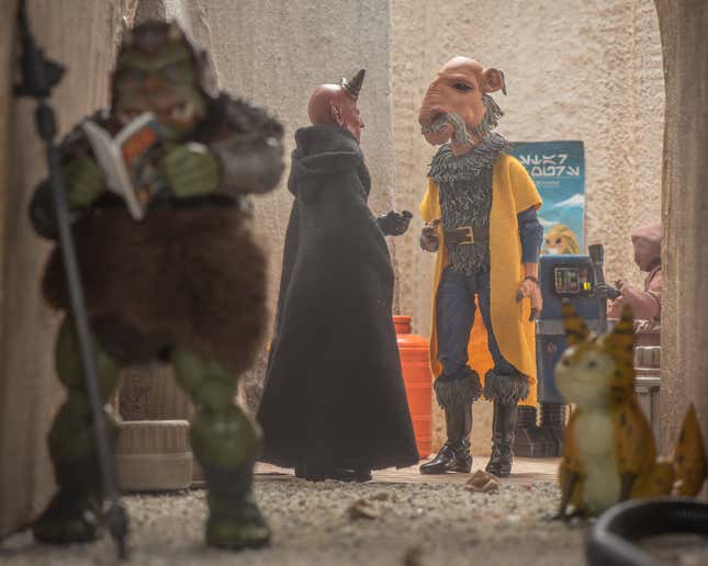 Image for article titled Enjoy These Incredible Star Wars Toy Photos for May 4