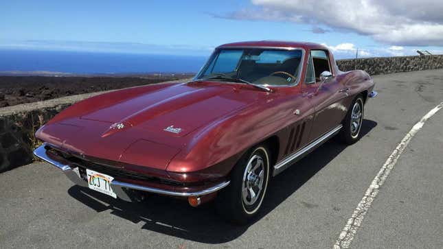 Image for article titled At $49,000, Would You Say Aloha to This 1966 Chevrolet Corvette Sting Ray?