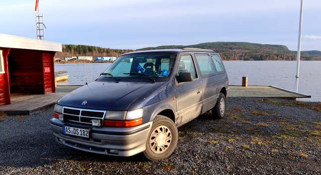 Image for article titled I Visited An Abandoned Nazi Vacation Spot After My $600 Minivan Stranded Me In Sweden