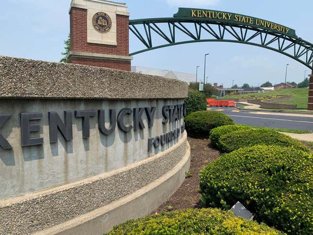 Image for article titled 15 HBCU Schools that Received Bomb Threats Around the Country
