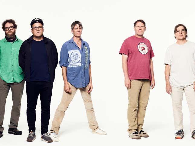 From left to right: Steve West, Scott Kannberg, Stephen Malkmus, Bob Nastanovich and Mark Ibold