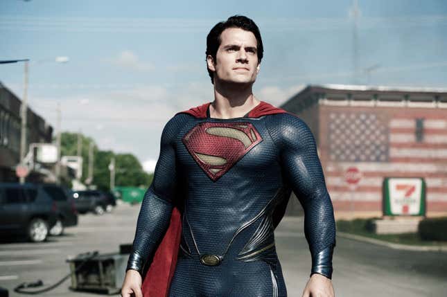 Imagen para el artículo titulado Henry Cavill confirma que regresa como Superman en el universo DC