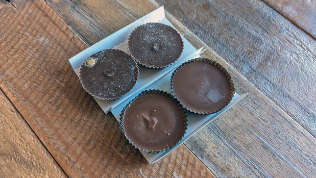 Top: Reese’s Plant Based Peanut Butter Cups. Bottom: Classic Reese’s Peanut Butter Cups.