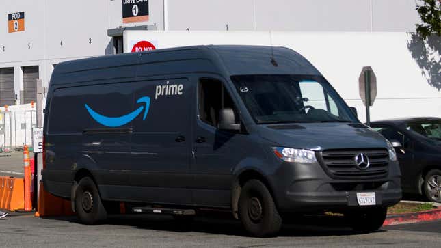 Image for article titled NHTSA Is Probing Amazon Mercedes Vans That Could Roll While In Park