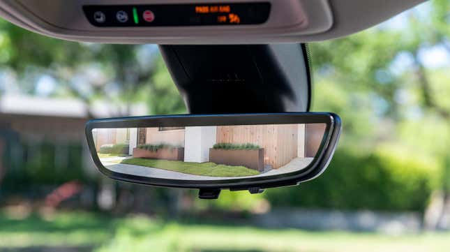 Image for article titled The 2022 Buick Enclave Is Still Trying To Be American Luxury