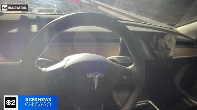 Image for article titled A Mother And Daughter Got Trapped In A Rental Tesla After It Ran Out Of Charge