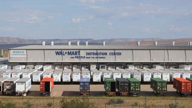Image for article titled Fuel Prices are So High, Walmart Wants Suppliers to Cover its Trucking Costs