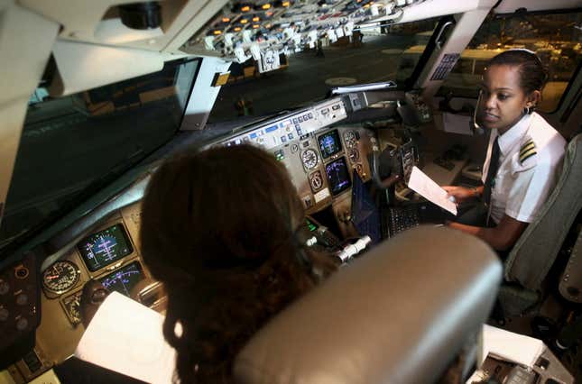 Image for article titled Photos: Meet the female pilots who are taking over Zimbabwe and Ethiopia’s skies