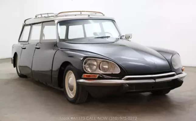 Image for article titled Renault Dauphine, Ford Econoline Pickup, Citroën DS Break: The Dopest Cars I Found For Sale Online