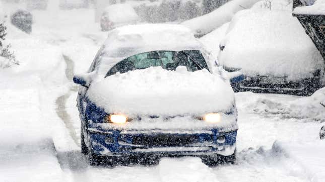 Image for article titled What to Do If You Get Trapped in Your Car During a Snowstorm