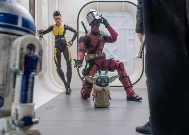 Image for article titled Enjoy These Incredible Star Wars Toy Photos for May 4