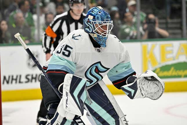 Mar 21, 2023; Dallas, Texas, USA; Seattle Kraken goaltender Joey Daccord (35) faces the Dallas Stars attack during the second period at the American Airlines Center.