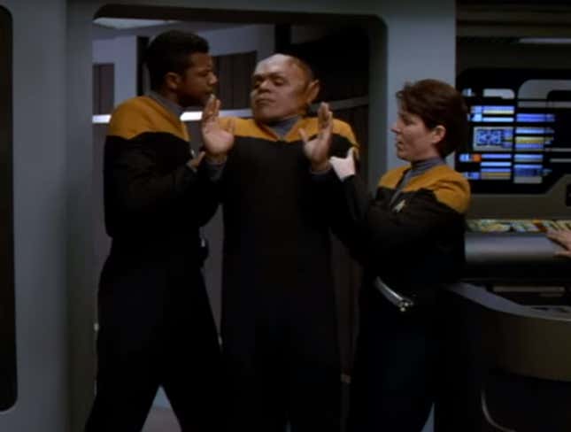 Star Trek Voyager Tuvix Episode Is Controversial 25 Years On