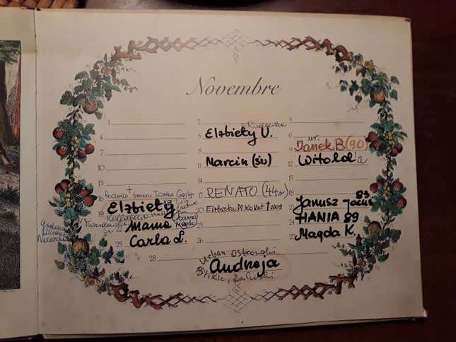 Image for article titled Why a paper birthday calendar is so much better than a Facebook reminder