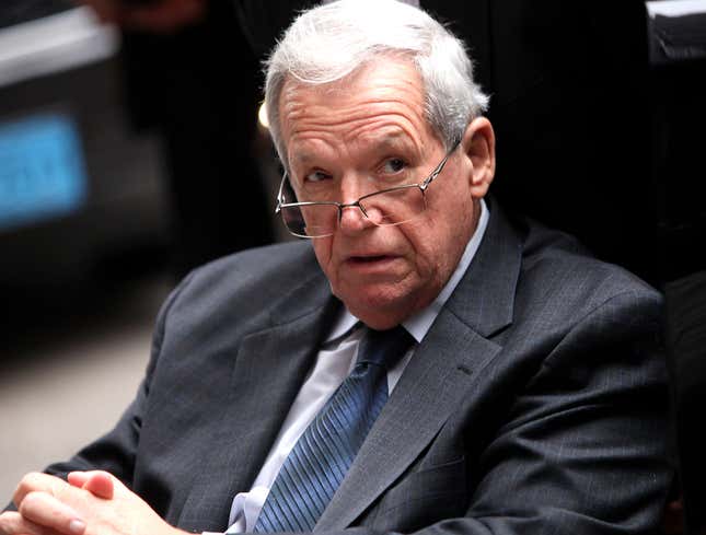 Image for article titled RNC Taps Dennis Hastert To Lead New Youth Outreach Program