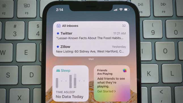 Image for article titled Here&#39;s Every New iPhone Widget That Comes With iOS 15
