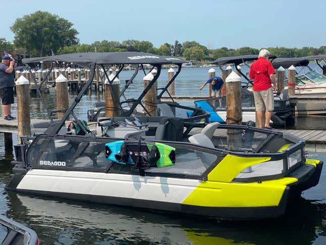 Image for article titled Every Vehicle Should Be Built Like The Weird Sea-Doo Switch