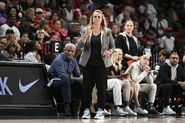 Aug 15, 2023; Las Vegas, Nevada, USA; Las Vegas Aces head coach Becky Hammon gestures to players during the second quarter against the New York Liberty at Michelob Ultra Arena.