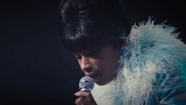 Jennifer Hudson commands, well, you know, as Aretha Franklin in the trailer for <i>Respect</i>