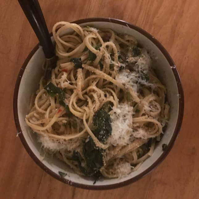 Image for article titled Three easy pasta recipes for delicious last-minute dinners