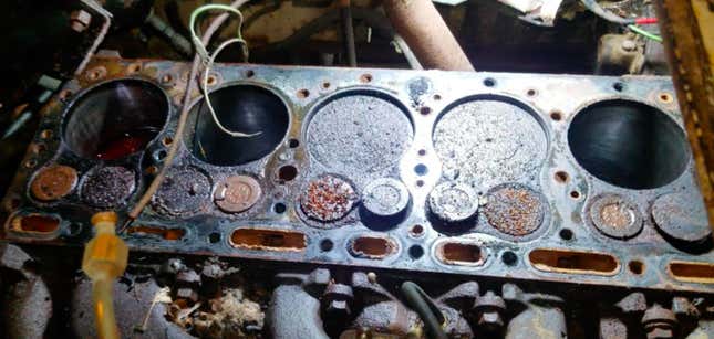 Image for article titled I Bought The World's Most Hopeless Jeep. Bringing It Back To Life Was A Miracle That Nearly Broke Me