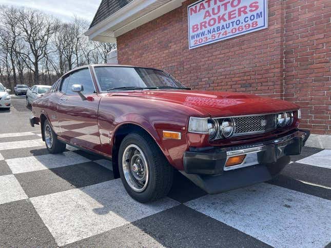 Image for article titled At $19,950, Could This 1977 Toyota Celica Liftback Give You a Lift?