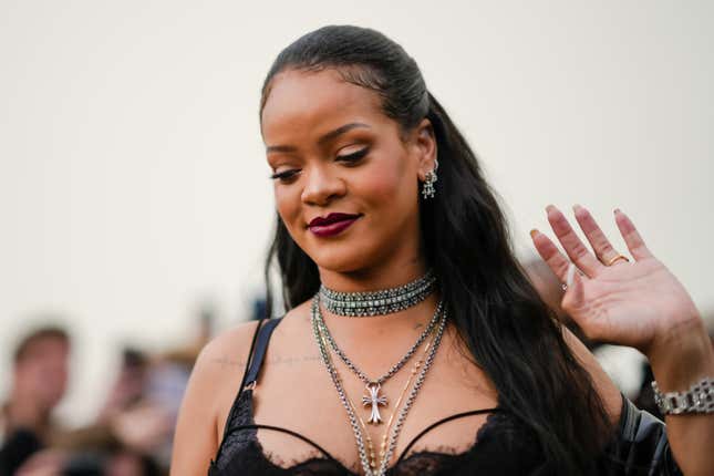 Image for article titled What&#39;s the Deal With Rihanna Casually Wearing a Diamond on Her Left Hand?