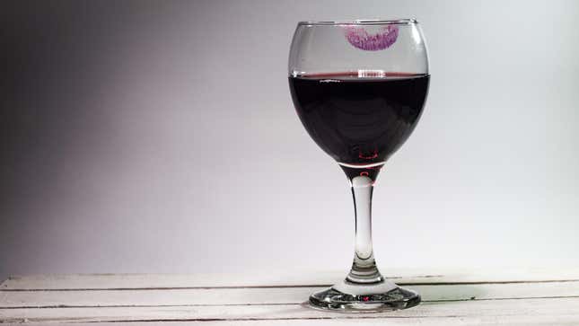 Image for article titled How to Keep Your Lipstick Off Your Wine Glass
